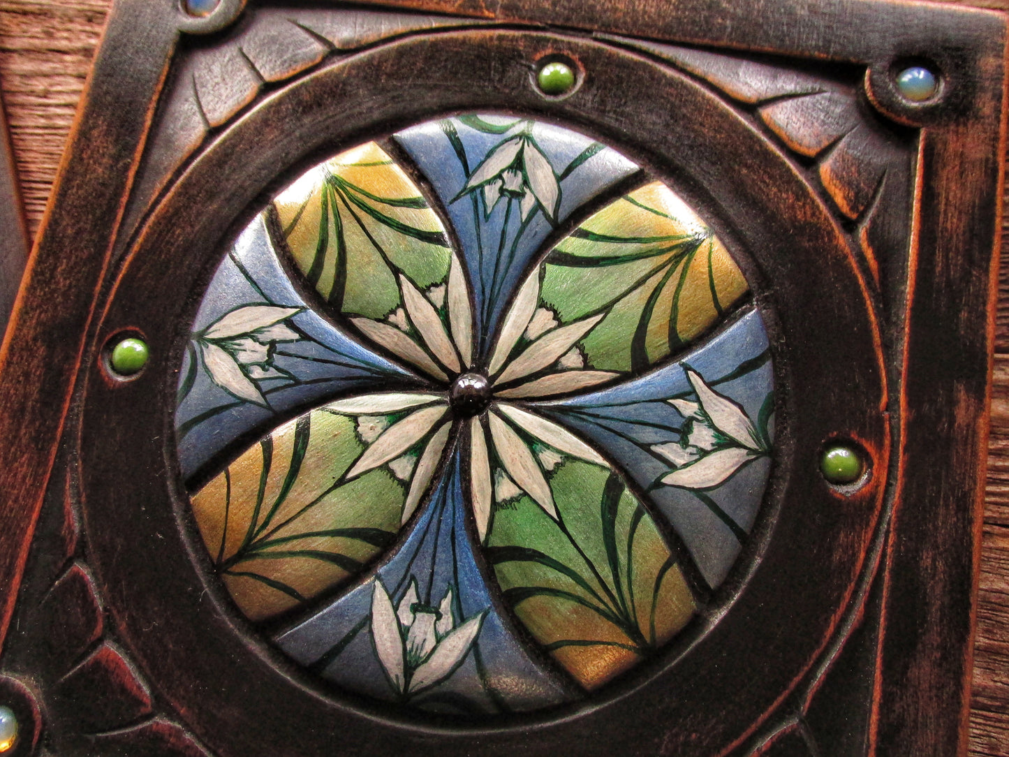 Upcycled - Tuile Sculptée Lùthien