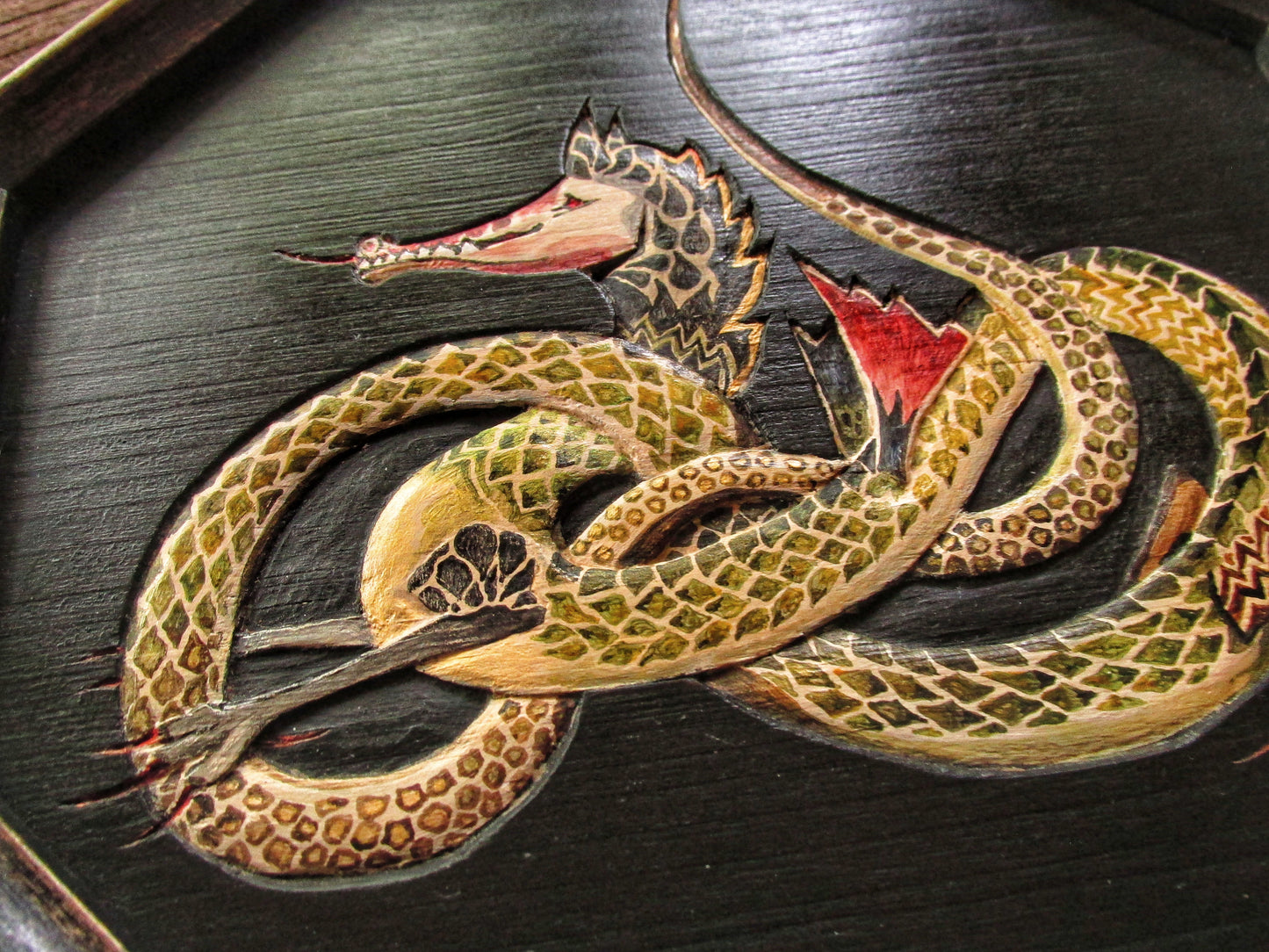 Dragon enroulé