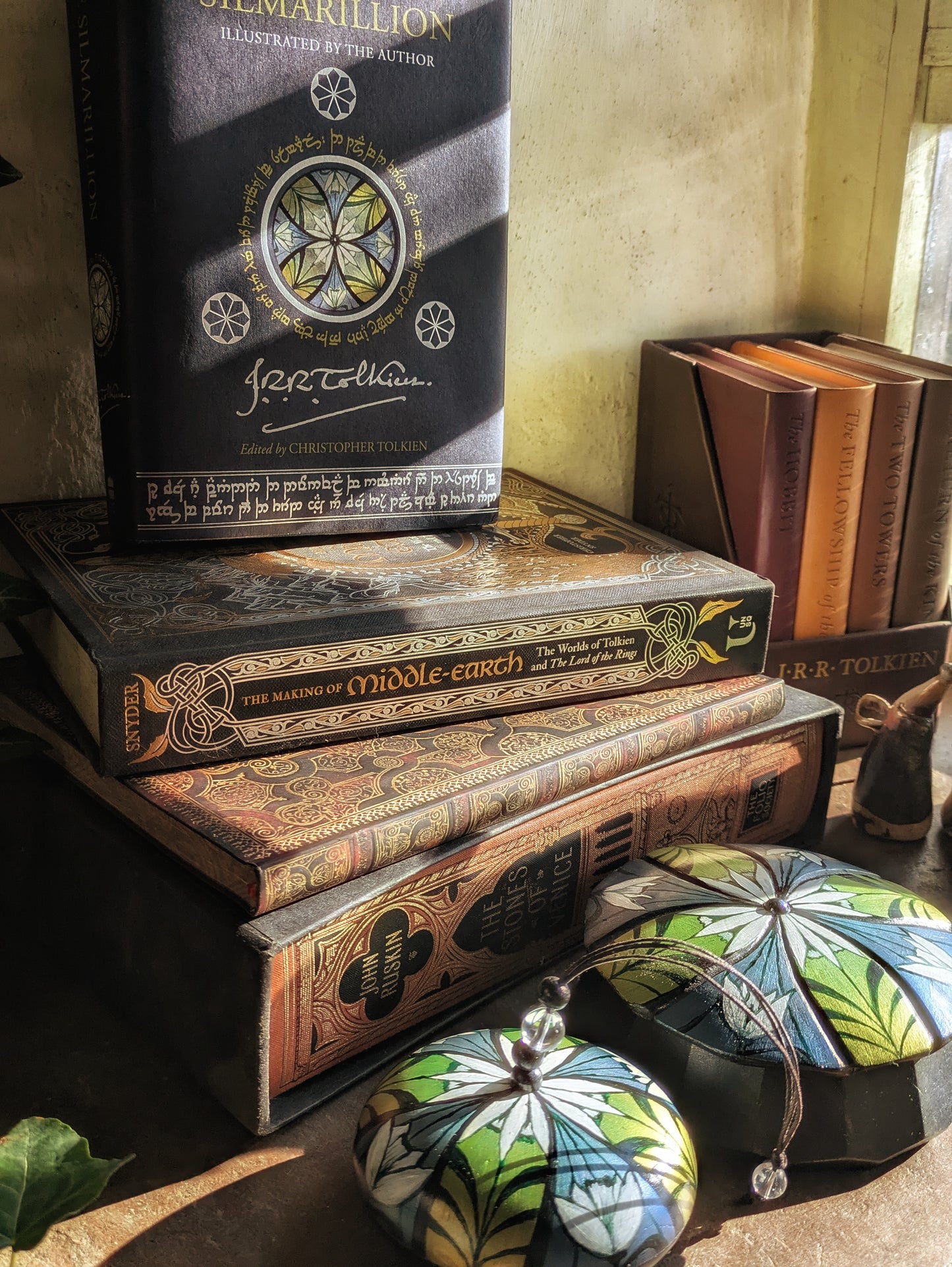 Luthien boxes - Christmas Freebies !!