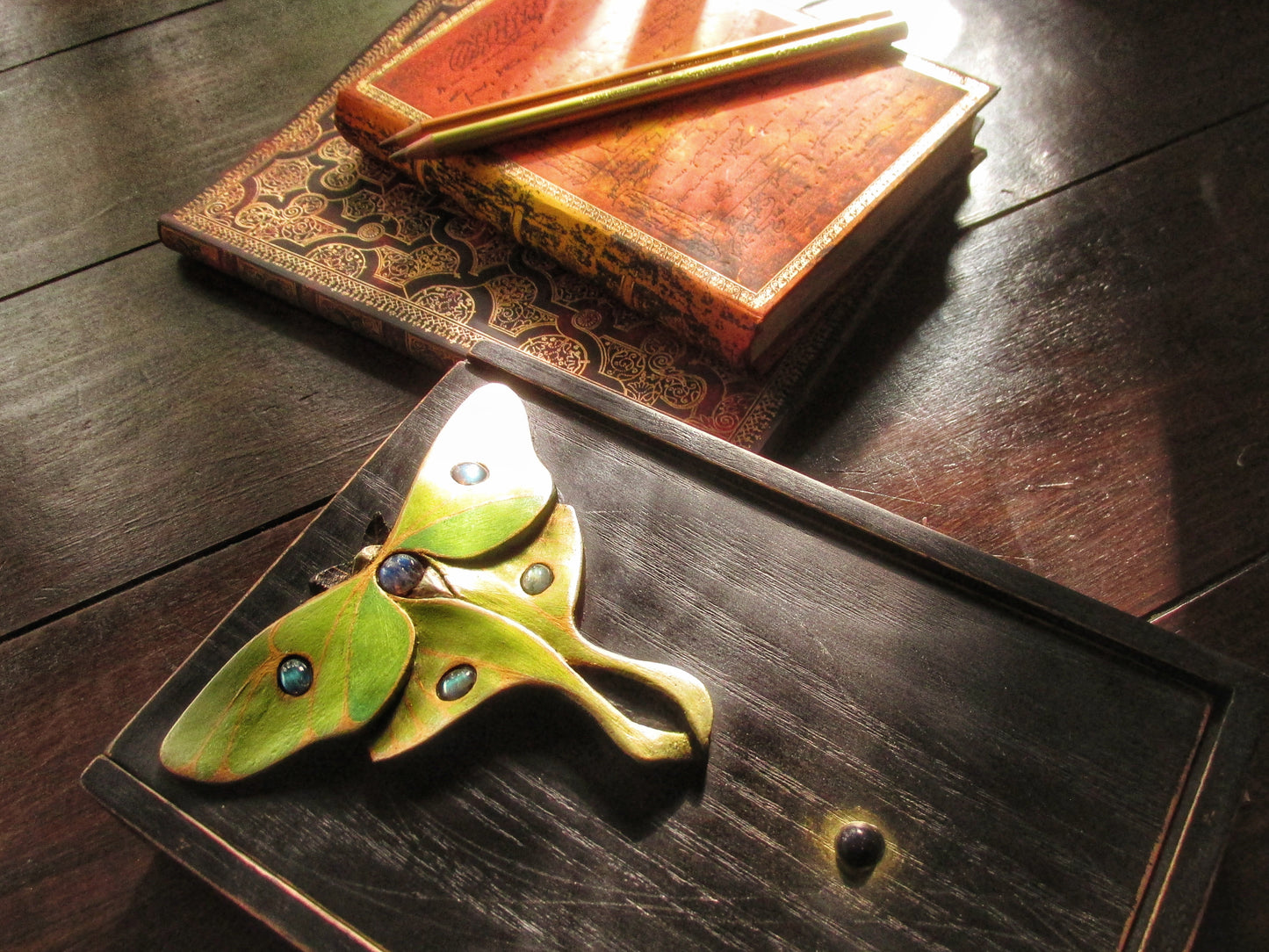 Luna Moth Box